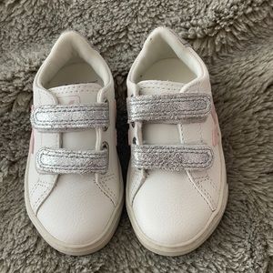Toddler Veja sneakers